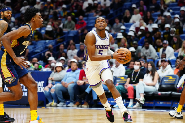 几乎没有休 几乎没有休